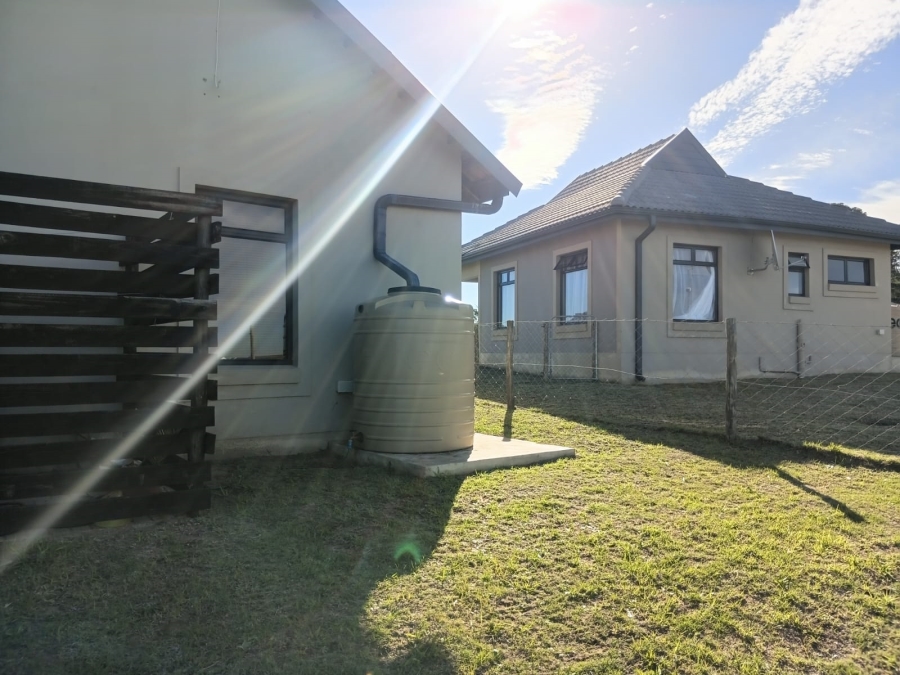 2 Bedroom Property for Sale in Kidds Beach Eastern Cape